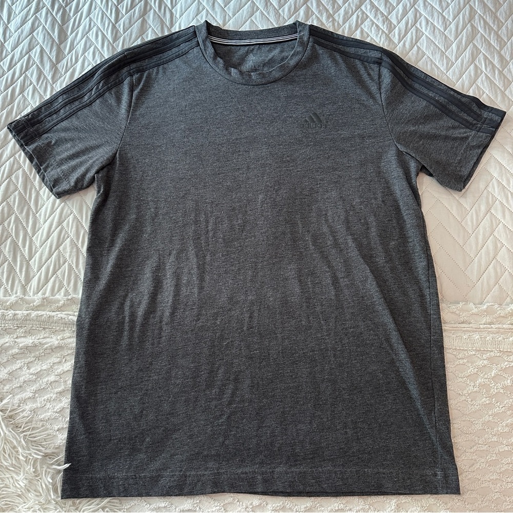 Adidas Heather Gray Climalite Tee Size Medium Minimalist Athleisure Streetwear - Picture 2 of 13
